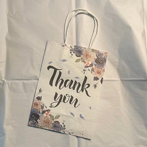 "Thank You" Gift Bags and Note Cards Set, 10 of Each - Picture 4 of 6